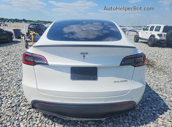 7SAYGDEF2NF452501 2022 TESLA MODEL White Rear view