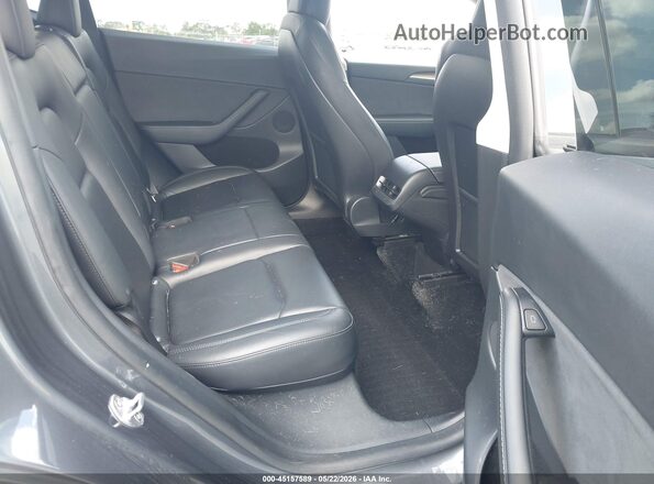 7SAYGDEF2NF515693 2022 TESLA MODEL Y Gray Widok naklejki z numerem VIN