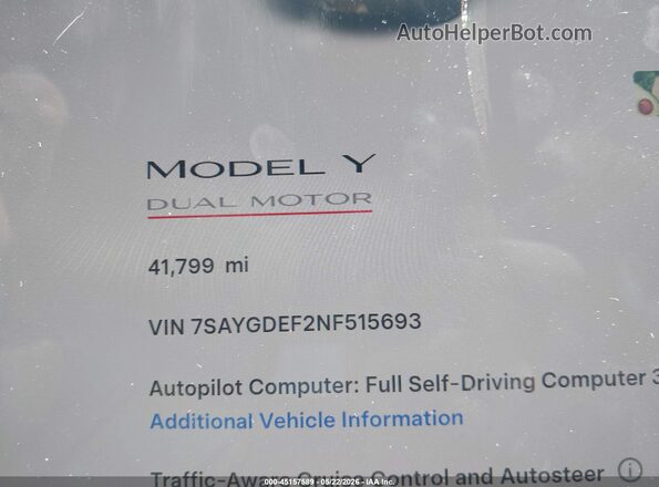 7SAYGDEF2NF515693 2022 TESLA MODEL Y Gray Widok tylnych siedzeń