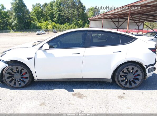 7SAYGDEF2NF564568 2022 TESLA MODEL Y White 