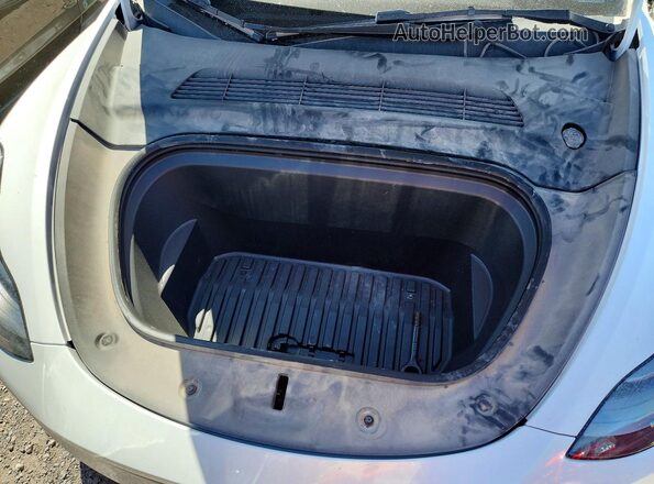 7SAYGDEF3NF407048 2022 TESLA MODEL Белый Вид подкапотного пространства
