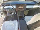2024 Tesla Model Y White vin: 7SAYGDEF3RF027908