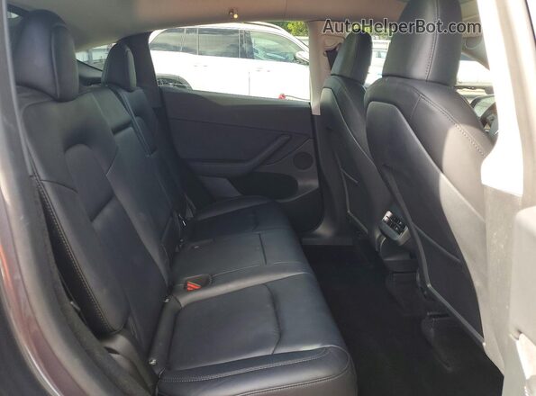 7SAYGDEF4PF911501 2023 TESLA MODEL Gray Rear interior view