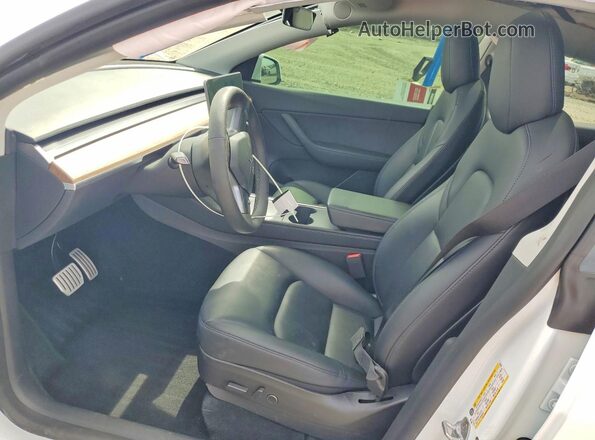 7SAYGDEF7NF486532 2022 TESLA MODEL White Вид салону спереду