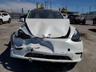 2022 Tesla Model Y White vin: 7SAYGDEF7NF490029