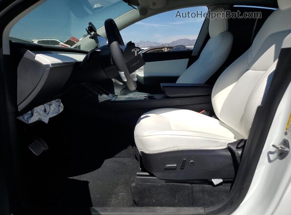 7SAYGDEF7NF490029 2022 TESLA MODEL White Vista interior delantera