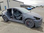 2024 Tesla Model Y Gray vin: 7SAYGDEF7RF085780