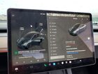 2024 Tesla Model Y Gray vin: 7SAYGDEF7RF085780