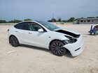 2025 Tesla Model Y White vin: 7SAYGDEF7SA339894