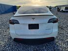 2022 Tesla Model Y White vin: 7SAYGDEF8NF326952