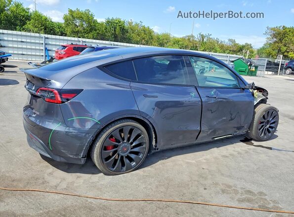 7SAYGDEF8NF379635 2022 TESLA MODEL Gray Trasero derecho
