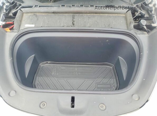 7SAYGDEF8NF520512 2022 TESLA MODEL White Vista interior trasera