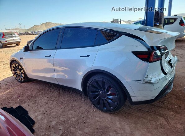 7SAYGDEF8RF052092 2024 TESLA MODEL White Trasero izquierdo