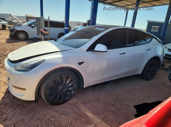 7SAYGDEF8RF052092 2024 TESLA MODEL White Vista tres cuartos delantera izquierda