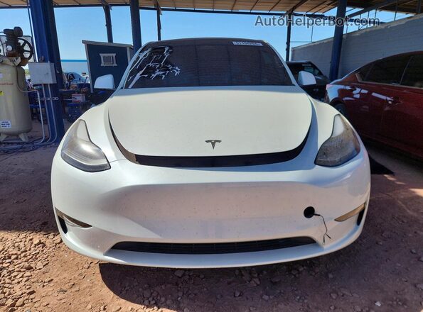 7SAYGDEF8RF052092 2024 TESLA MODEL White Vista frontal