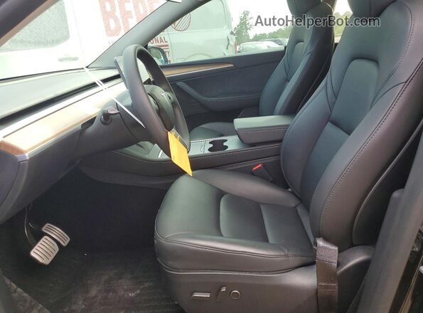 7SAYGDEF8RF061116 2024 TESLA MODEL Черный Вид салона спереди