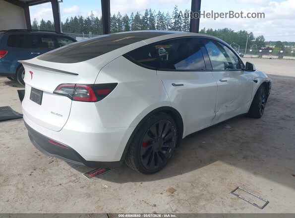 7SAYGDEF9PF834172 2023 TESLA MODEL Y White Tył prawy