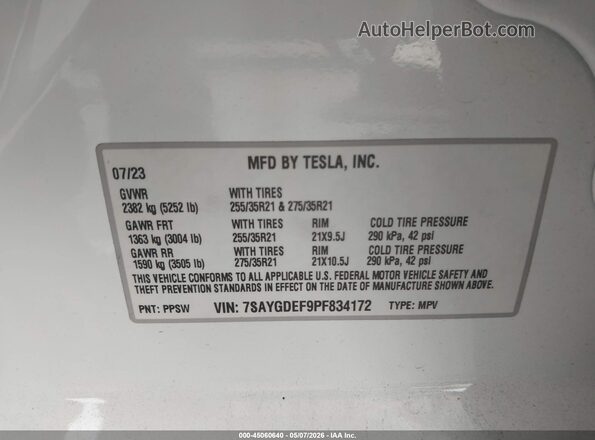7SAYGDEF9PF834172 2023 TESLA MODEL Y White Widok komory silnika