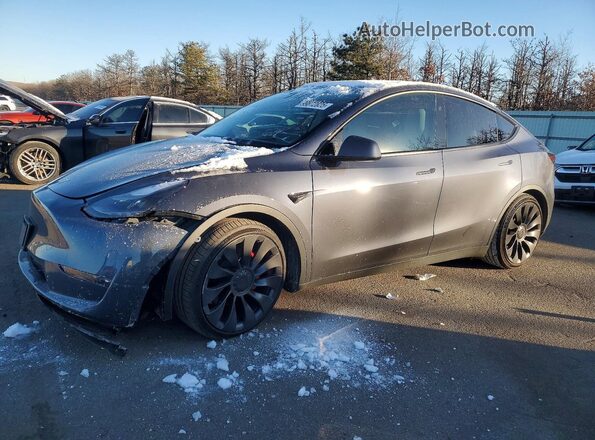 7SAYGDEF9PF860268 2023 TESLA MODEL Gray Vista tres cuartos delantera izquierda