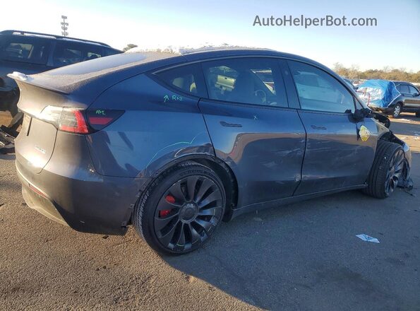 7SAYGDEF9PF860268 2023 TESLA MODEL Gray Trasero derecho