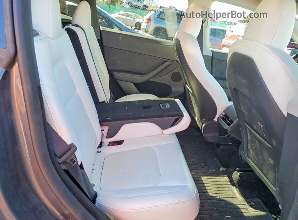 7SAYGDEFXPF903838 2023 TESLA MODEL Серый Вид задних сидений