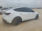 2026 Tesla Model Y White vin: 7SAYGDET2TA670888