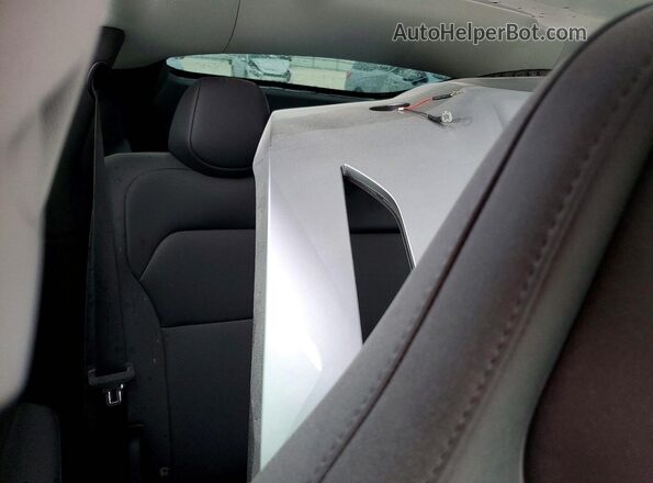 7SAYGDETXTA627108 2026 TESLA MODEL Серый Вид задней части салона