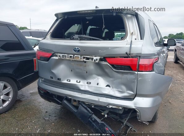 7SVAAAAA4PX002372 2023 TOYOTA SEQUOIA Серебряный 