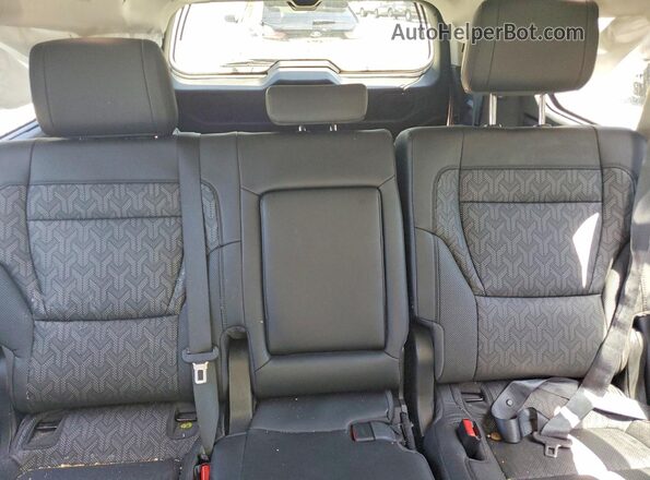 7SVAAABA1RX025707 2024 TOYOTA SEQUOIA Черный Вид задних сидений