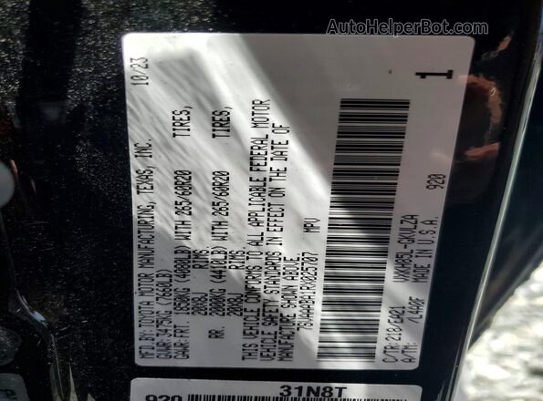 7SVAAABA1RX025707 2024 TOYOTA SEQUOIA Черный Вид наклейки с VIN-кодом