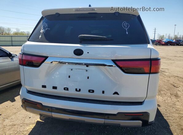 7SVAAABA3PX005553 2023 TOYOTA SEQUOIA White Вид ззаду