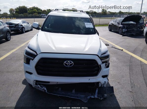 7SVAAABA3RX042931 2024 TOYOTA SEQUOIA White Vista del salpicadero