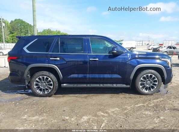 7SVAAABA4RX030867 2024 TOYOTA SEQUOIA Navy Widok wnętrza 360 stopni