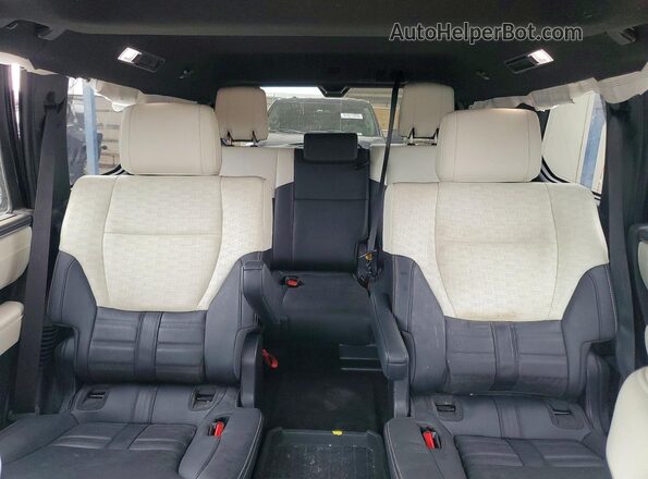 7SVAAABA9RX022179 2024 TOYOTA SEQUOIA Black Вид задніх сидінь