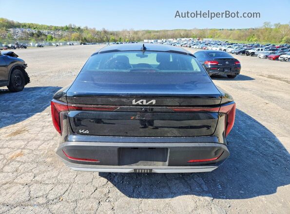 3KPFT4DEXTE286305 2026 KIA K4 Black Vista interior delantera