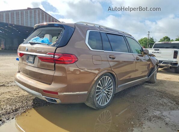 5UXCW2C01L9B48520 2020 BMW X7 Brown Delantero derecho