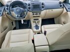 2017 Volkswagen Tiguan Wolfsburg Белый vin: WVGSV7AXXHK020198