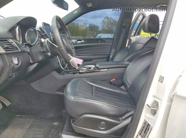 4JGDA5HB1JB181080 2018 MERCEDES-BENZ GLE Белый Вид панели приборов