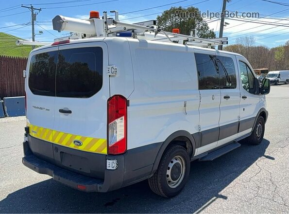 1FTYR1ZG0GKB56732 2016 FORD TRANSIT White Przód prawy