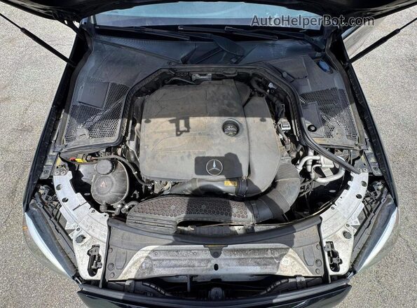 55SWF8EB0KU315837 2019 MERCEDES-BENZ C Black Vista del salpicadero