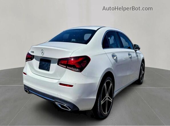 W1K3G4EB3LJ231165 2020 MERCEDES-BENZ A White Przód prawy