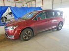 2017 Chrysler Pacifica Touring L Plus Burgundy vin: 2C4RC1EG5HR564870