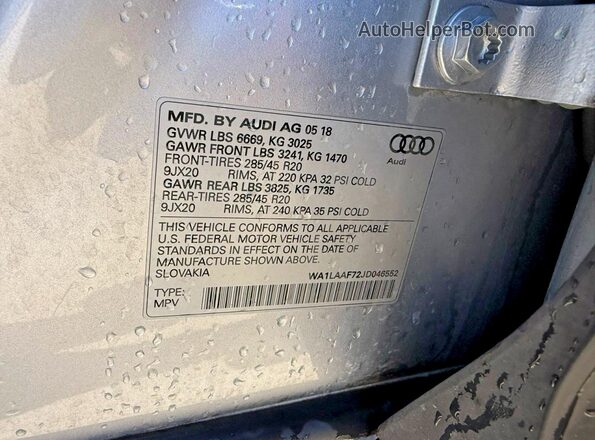 WA1LAAF72JD046552 2018 AUDI Q7 Silver Widok wnętrza z tyłu