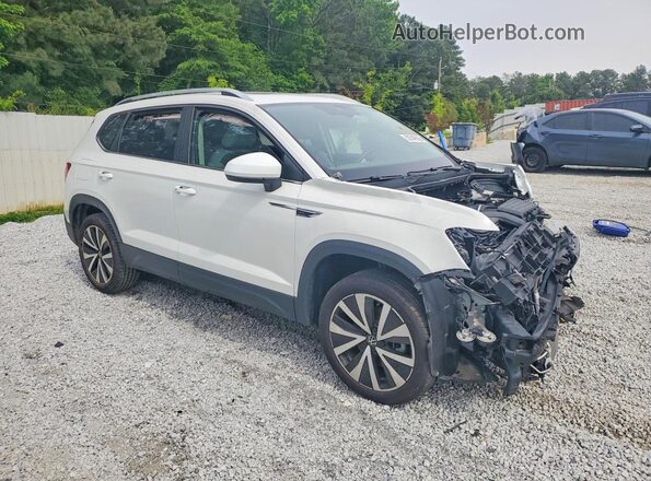 3VVEX7B21RM064391 2024 VOLKSWAGEN TAOS White Widok z przodu
