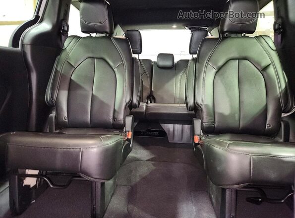 2C4RC1BG6SR614588 2025 CHRYSLER PACIFICA Белый Вид задней части салона