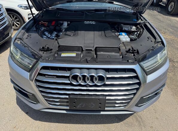 WA1LAAF78HD004851 2017 AUDI Q7 Серебряный Вид панели приборов