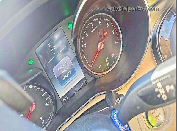 55SWF4KBXHU216920 2017 MERCEDES-BENZ C Blue Instrument cluster view