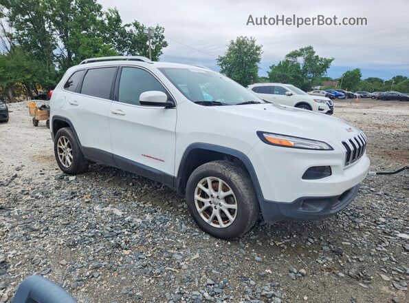 1C4PJMCB7HW609093 2017 JEEP CHEROKEE White Вид спереду