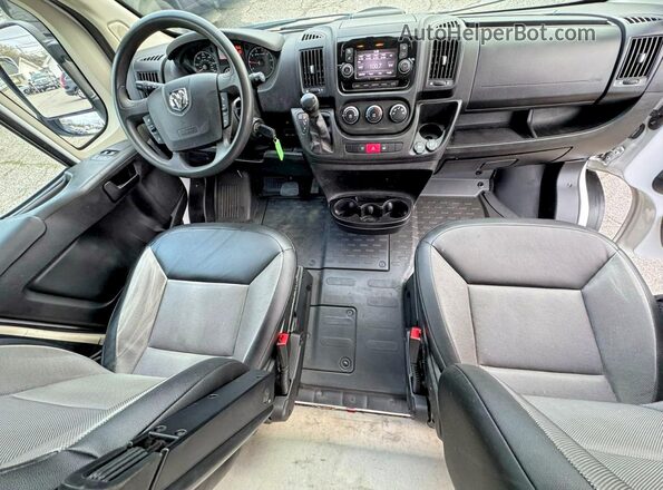 3C6TRVCG7KE562875 2019 RAM PROMASTER Белый Вид задних сидений