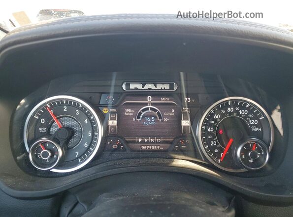 1C6RREJT7RN218544 2024 RAM 1500 Белый Вид задних сидений
